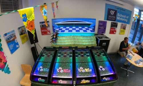 Roll and Bowl Horse Derby